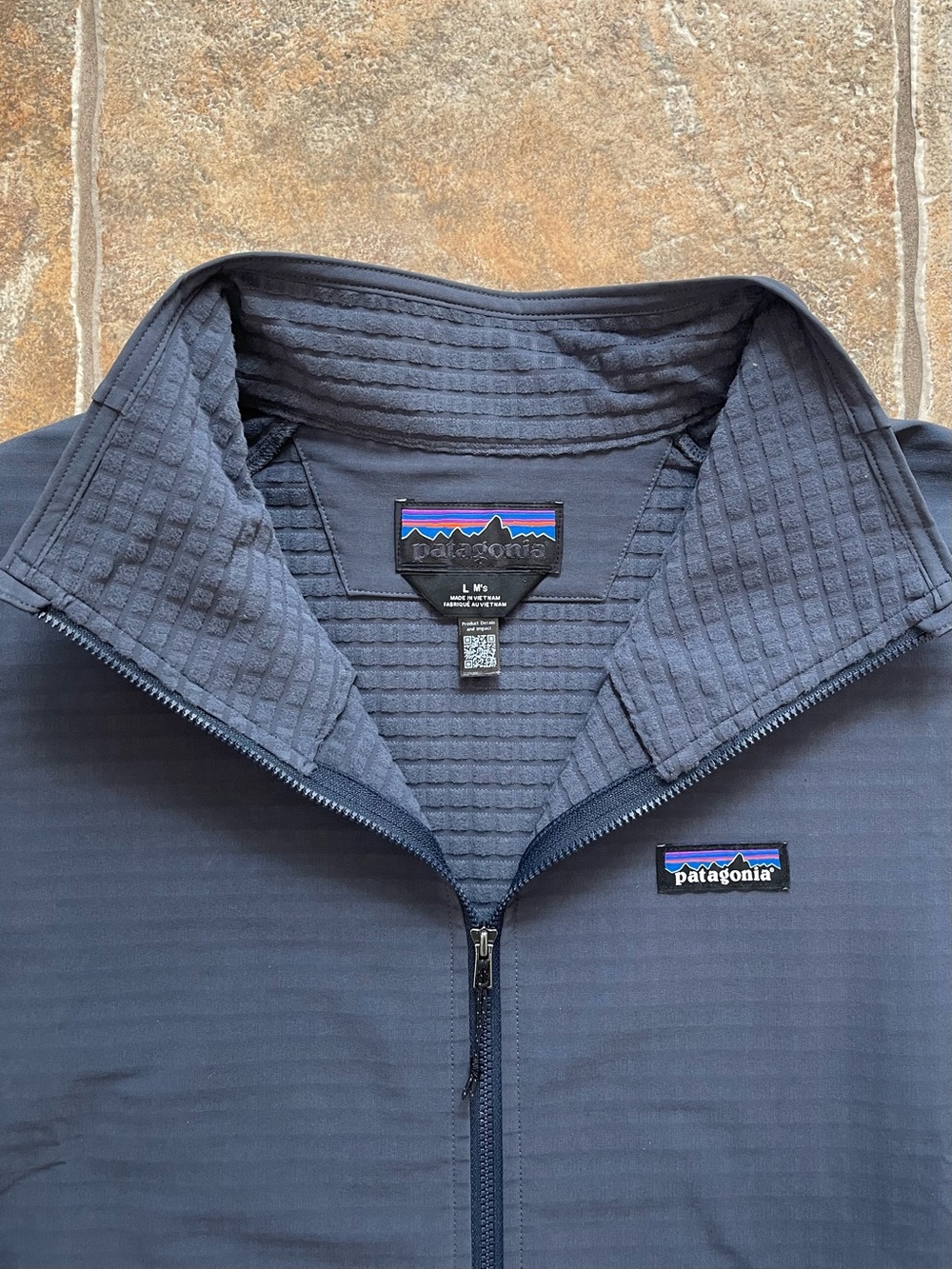 Men's R1® TechFace Jacket - Picture 3 of 11